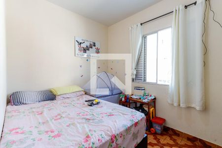 Casa à venda com 263m², 6 quartos e 2 vagas Casa à venda com 263m², 6 quartos e 2 vagasQuarto 2