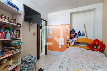 Casa à venda com 263m², 6 quartos e 2 vagas Casa à venda com 263m², 6 quartos e 2 vagasQuarto 6