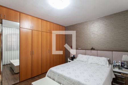 Suíte de casa à venda com 3 quartos, 184m² em Santa Amelia, Belo Horizonte
