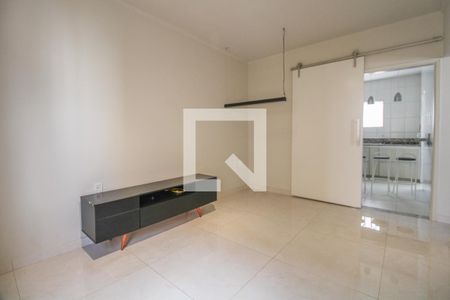 Sala de apartamento à venda com 2 quartos, 70m² em Vila Iza, Campinas