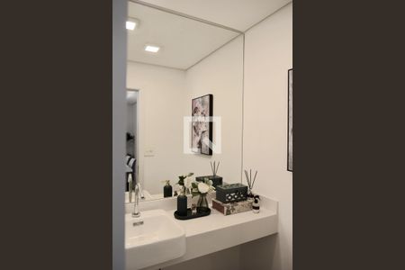 Lavabo de apartamento para alugar com 2 quartos, 97m² em Cerqueira César, São Paulo