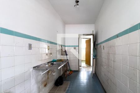 Apartamento à venda com 49m², 1 quarto e sem vaga Apartamento à venda com 49m², 1 quarto e sem vagaCozinha e área de serviço