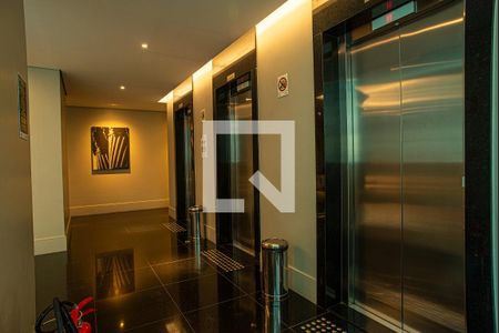 Apartamento à venda com 46m², 1 quarto e 1 vagaÁrea comum - Elevadores