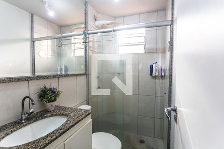 Apartamento à venda com 149m², 3 quartos e 3 vagas Apartamento à venda com 149m², 3 quartos e 3 vagasBanheiro Social
