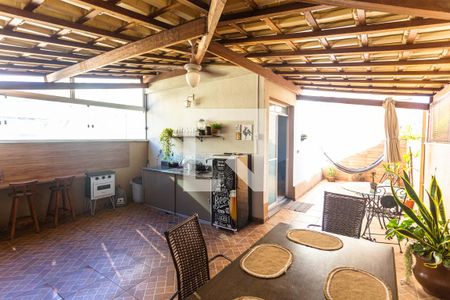 Apartamento à venda com 149m², 3 quartos e 3 vagas Apartamento à venda com 149m², 3 quartos e 3 vagasCobertura