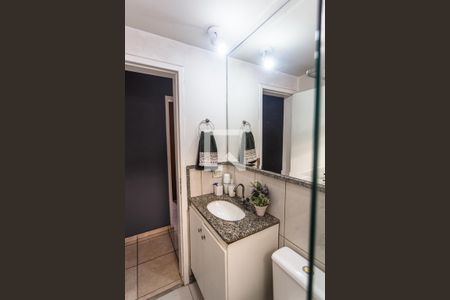 Apartamento à venda com 149m², 3 quartos e 3 vagas Apartamento à venda com 149m², 3 quartos e 3 vagasBanheiro Social