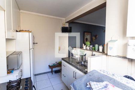 Apartamento à venda com 149m², 3 quartos e 3 vagas Apartamento à venda com 149m², 3 quartos e 3 vagasCozinha/Área de Serviço