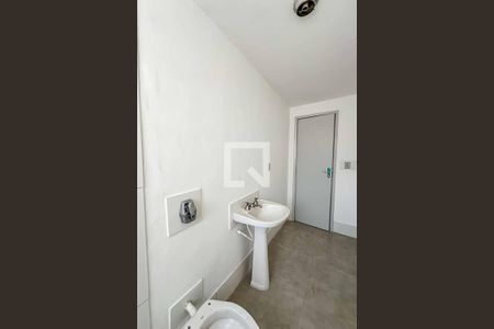 Apartamento para alugar com 70m², 1 quarto e sem vagaBanheiro