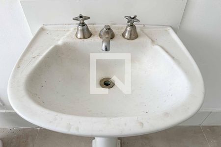 Apartamento para alugar com 70m², 1 quarto e sem vagaBanheiro