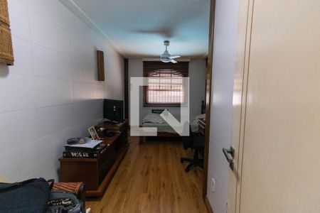 Quarto de casa à venda com 5 quartos, 477m² em Maravista, Niterói