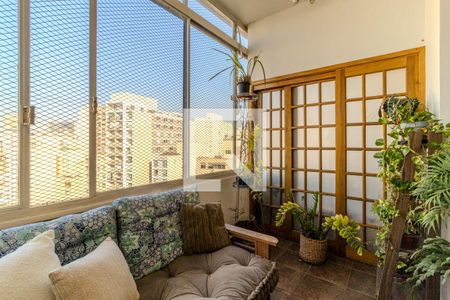 Varanda de apartamento à venda com 4 quartos, 176m² em Vila Buarque, São Paulo
