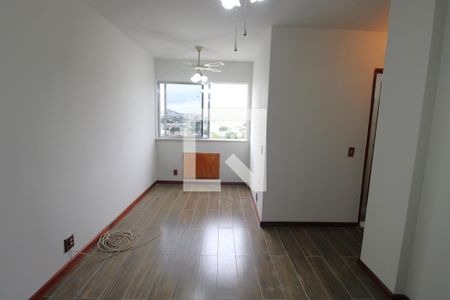 Sala de apartamento para alugar com 2 quartos, 52m² em Bento Ribeiro, Rio de Janeiro