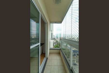 Sacada de apartamento à venda com 2 quartos, 61m² em Vila Gumercindo, São Paulo