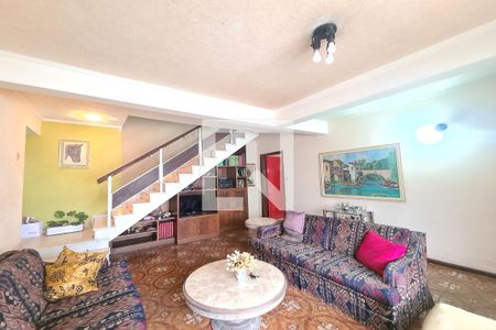 Sala de casa à venda com 3 quartos, 178m² em Vila Diva (zona Leste), São Paulo