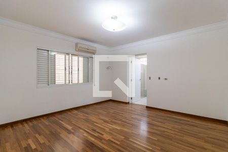 Suíte 1 de casa à venda com 2 quartos, 275m² em Jardim Colombo, São Paulo