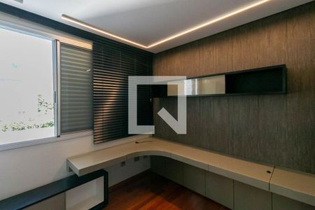 Apartamento para alugar com 3 quartos, 120m² em Sion, Belo Horizonte