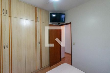Apartamento à venda com 151m², 4 quartos e 3 vagas Apartamento à venda com 151m², 4 quartos e 3 vagasQuarto 2