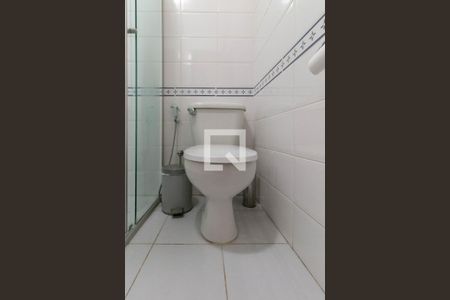 Apartamento à venda com 151m², 4 quartos e 3 vagas Apartamento à venda com 151m², 4 quartos e 3 vagasBanheiro social
