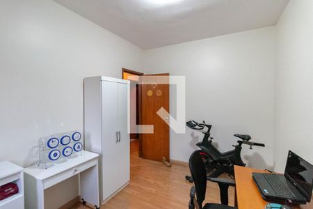 Apartamento à venda com 4 quartos, 151m² em Nova Floresta, Belo Horizonte
