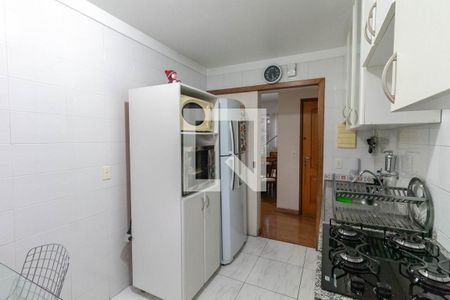 Apartamento à venda com 151m², 4 quartos e 3 vagas Apartamento à venda com 151m², 4 quartos e 3 vagasCozinha
