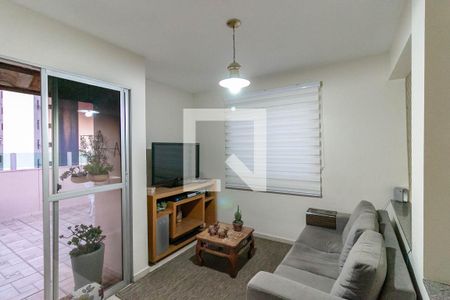 Apartamento à venda com 151m², 4 quartos e 3 vagas Apartamento à venda com 151m², 4 quartos e 3 vagasSala de jantar