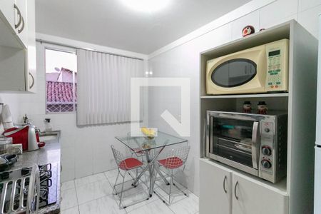 Apartamento à venda com 151m², 4 quartos e 3 vagas Apartamento à venda com 151m², 4 quartos e 3 vagasCozinha