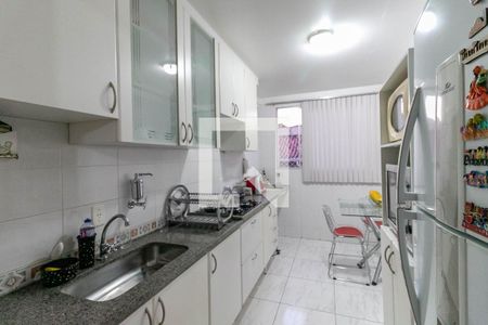 Apartamento à venda com 151m², 4 quartos e 3 vagas Apartamento à venda com 151m², 4 quartos e 3 vagasCozinha