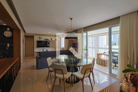Sala de apartamento à venda com 2 quartos, 105m² em Vila da Serra, Nova Lima