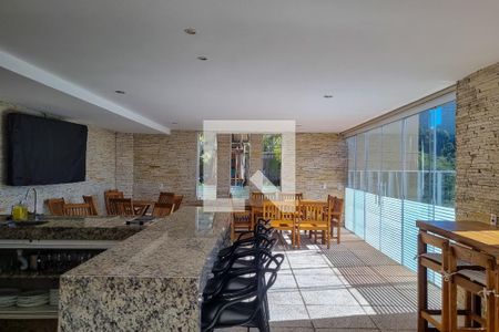 Apartamento à venda com 105m², 2 quartos e 2 vagasÁrea comum