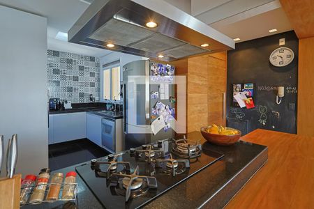 Apartamento à venda com 105m², 2 quartos e 2 vagasCozinha