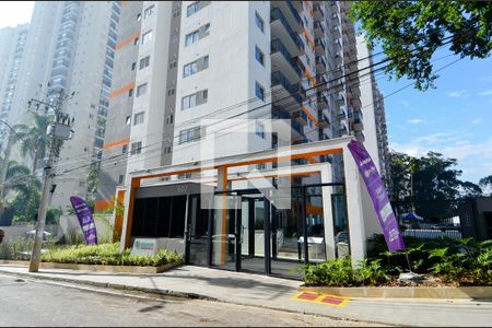 Apartamento para alugar com 58m², 2 quartos e 1 vagaFachada do Condomínio