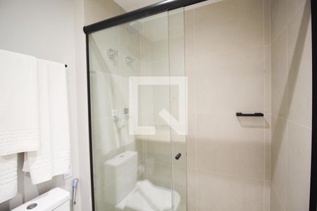 Banheiro de kitnet/studio à venda com 1 quarto, 29m² em Indianópolis, São Paulo