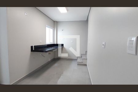 Apartamento à venda com 92m², 2 quartos e 2 vagasCozinha