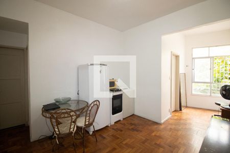 Sala de apartamento à venda com 2 quartos, 59m² em Copacabana, Rio de Janeiro