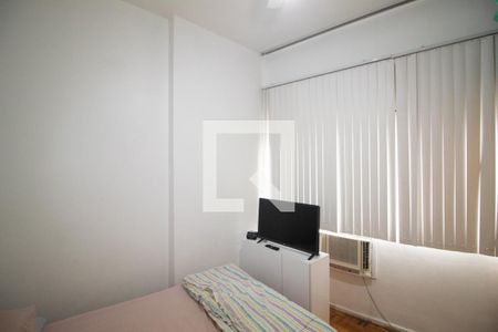 Quarto 1 de apartamento à venda com 2 quartos, 59m² em Copacabana, Rio de Janeiro