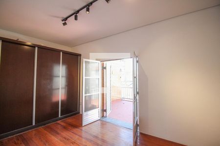 Casa à venda com 2 quartos, 120m² em Alto da Mooca, São Paulo