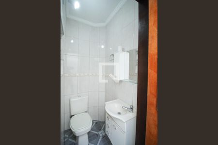 Casa à venda com 120m², 2 quartos e 1 vaga Casa à venda com 120m², 2 quartos e 1 vagaBanheiro de Serviço