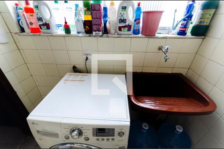 Apartamento à venda com 132m², 3 quartos e 1 vagaÁrea de Serviço