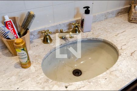 Apartamento à venda com 132m², 3 quartos e 1 vagaBanheiro da Suíte