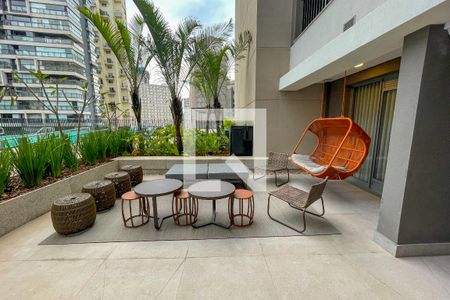 Studio para alugar com 25m², 1 quarto e sem vagaÁrea comum - Piscina