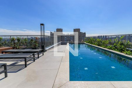 Apartamento à venda com 42m², 1 quarto e sem vaga Apartamento à venda com 42m², 1 quarto e sem vagaÁrea comum - Piscina