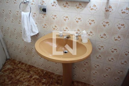 Casa à venda com 120m², 3 quartos e 3 vagasBanheiro