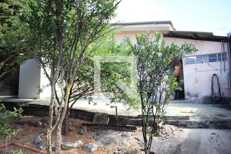 Casa à venda com 120m², 3 quartos e 3 vagasQuintal