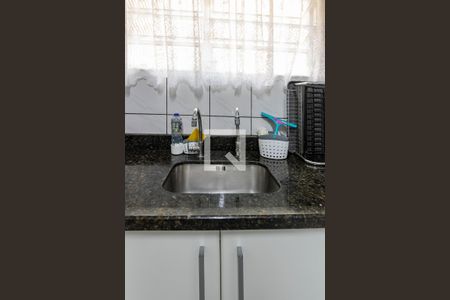 Casa à venda com 169m², 3 quartos e 2 vagasCozinha