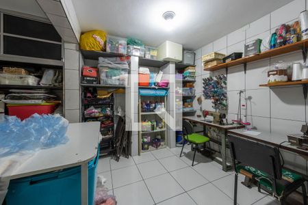 Casa à venda com 169m², 3 quartos e 2 vagasDepósito 