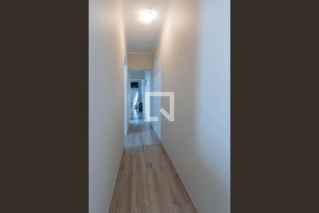 Corredor de casa à venda com 3 quartos, 169m² em Sapopemba, São Paulo