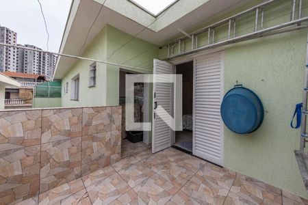 Casa à venda com 169m², 3 quartos e 2 vagasLavanderia