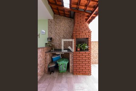Casa à venda com 169m², 3 quartos e 2 vagasQuintal