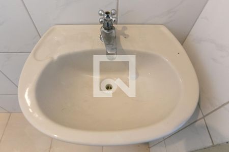 Detalhe banheiro de casa para alugar com 1 quarto, 50m² em Cidade São Miguel, São Paulo