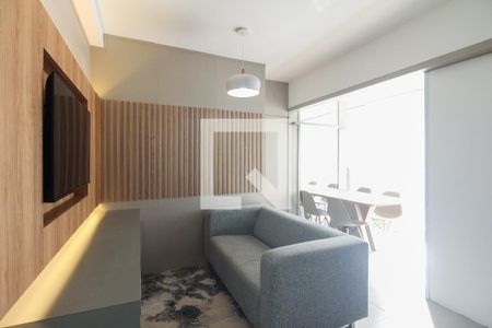 Sala  de apartamento à venda com 1 quarto, 37m² em Vila Azevedo, São Paulo